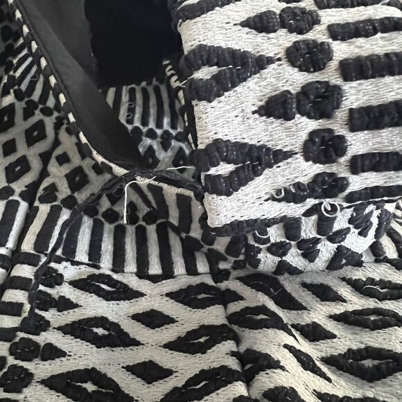 Hunter Bell Fit & Flare Cross Neck Cut Out Geometric Print Dress 2 - Picture 7 of 9